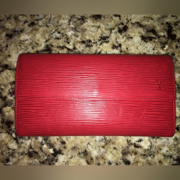 Louis Vuitton Handbags - Louis Vuitton wallet Authentic